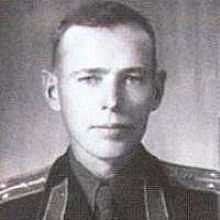 Галанов Геннадий Васильевич (1922-1981г.г.) Родился 1922 года в селе Мальцево,  летчик